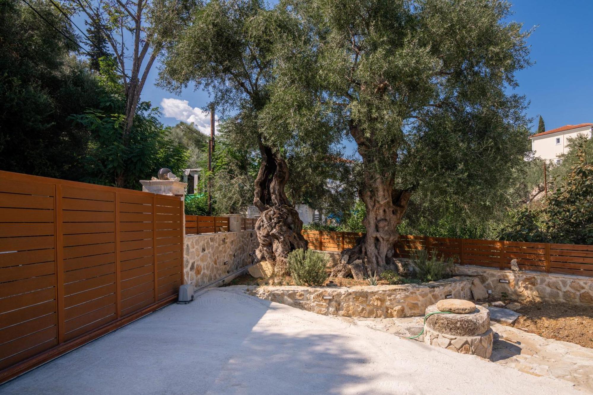 Lazai Villa Kato Yerakarion Extérieur photo